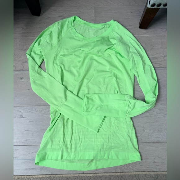 LULULEMON SWIFTLY LONG SLEEVE 2.0 NEO MINT - Picture 3 of 4